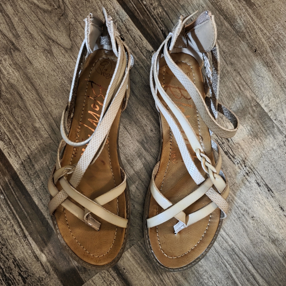 Elegant Cream Strappy Sandals